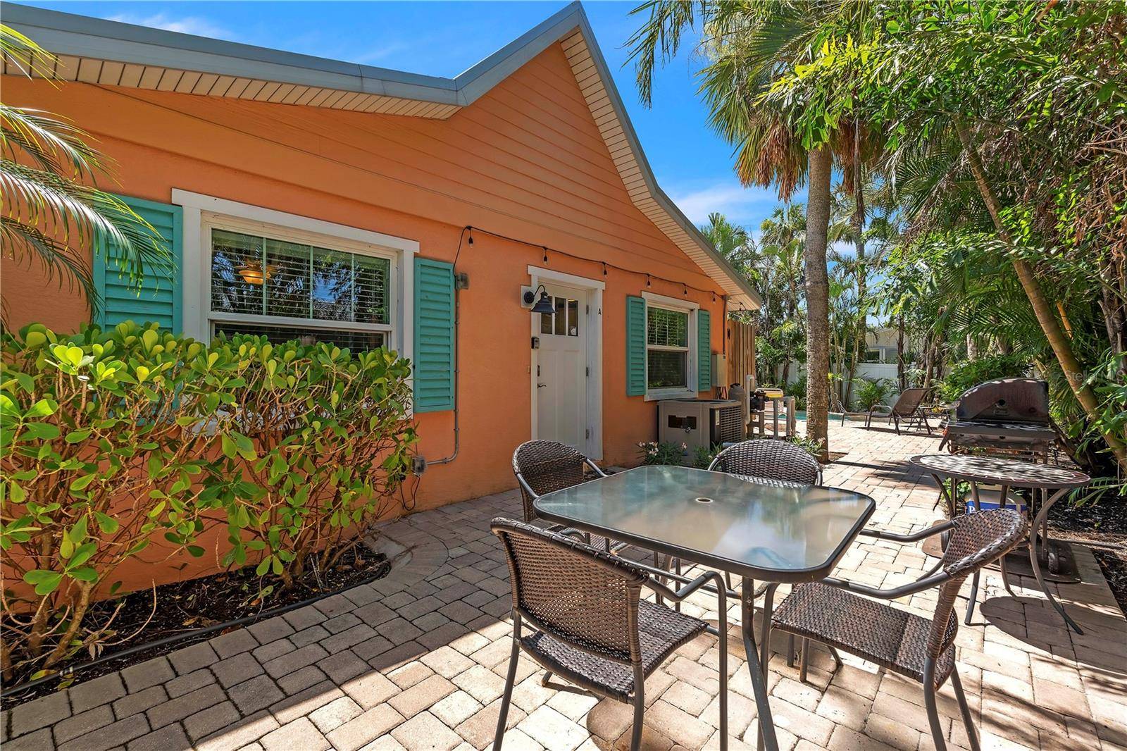 205 PEACOCK LN #A, Holmes Beach, FL 34217
