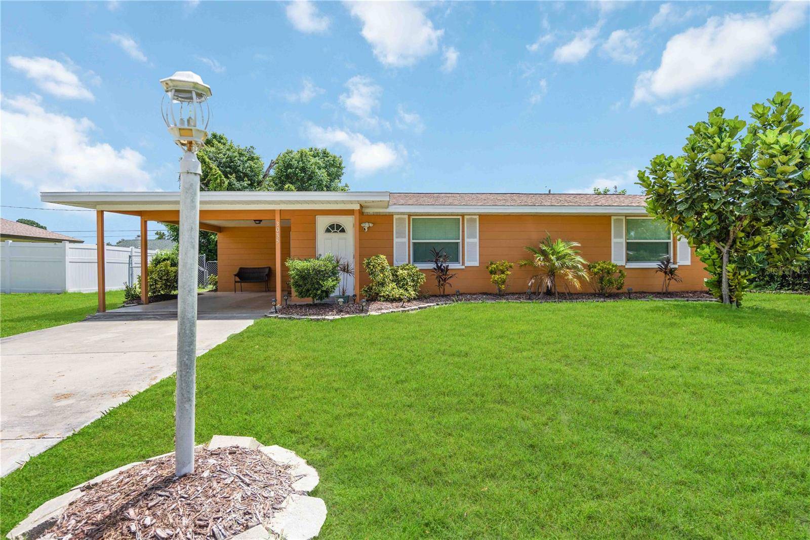 3035 SHAMROCK DR, Venice, FL 34293