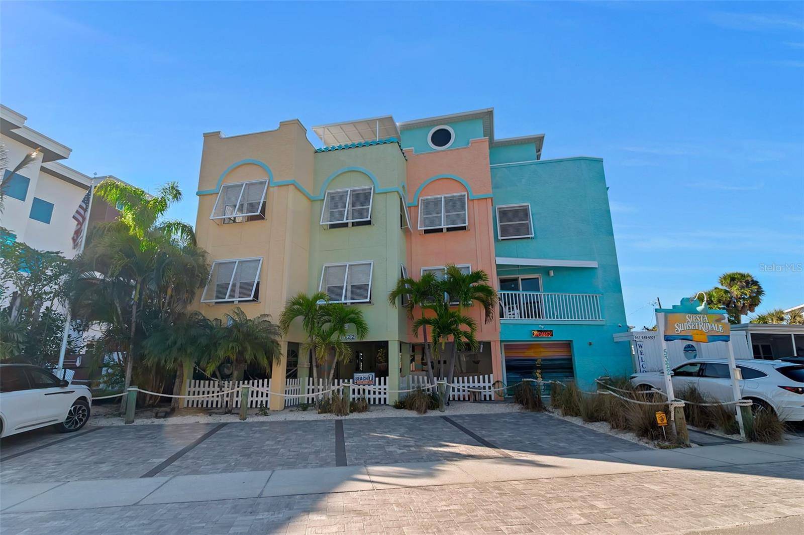 5322 CALLE DE LA SIESTA, Sarasota, FL 34242