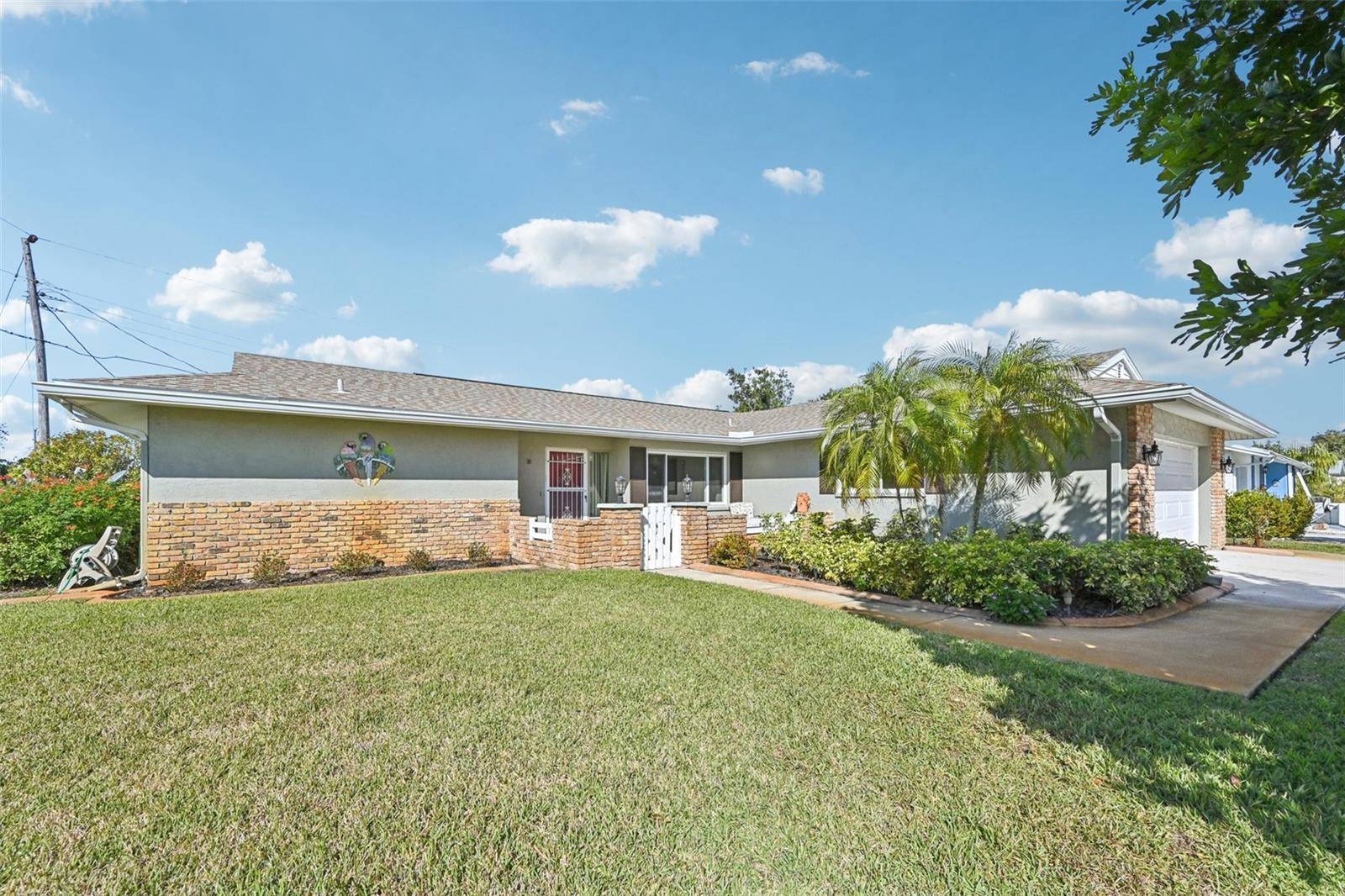 101 ALGIERS DR, Venice, FL 34293