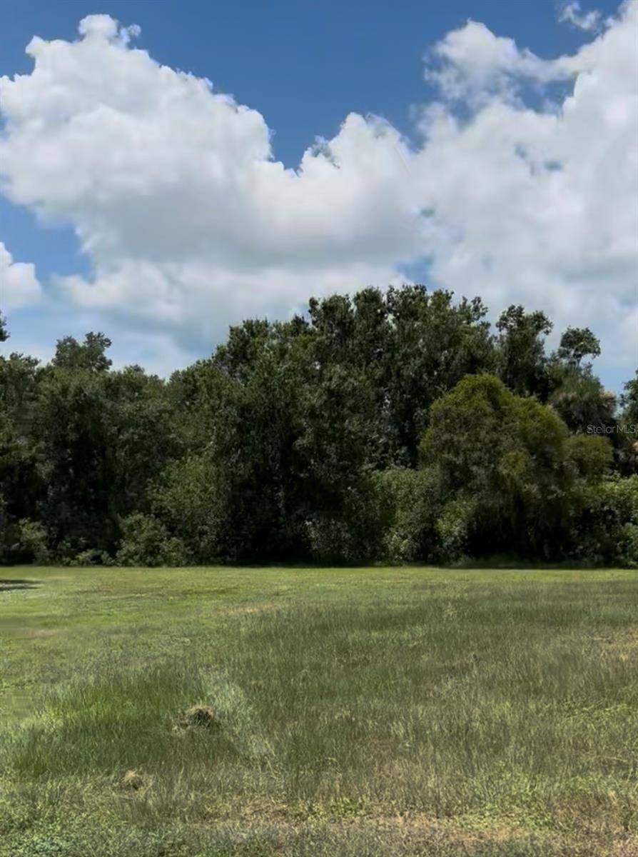 2901 CURRY LN, Nokomis, FL 34275