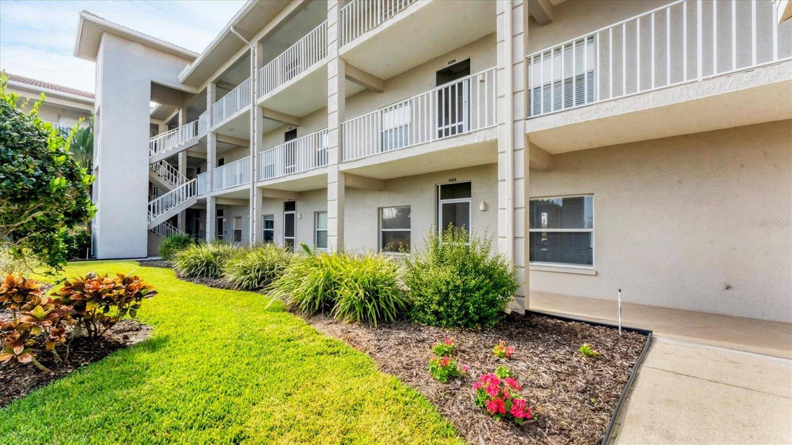 9610 CLUB SOUTH CIR #4106, Sarasota, FL 34238