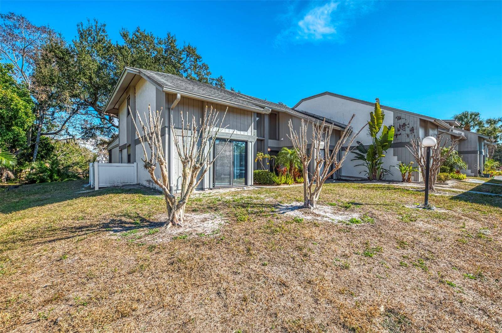 984 N BENEVA RD #T7, Sarasota, FL 34232