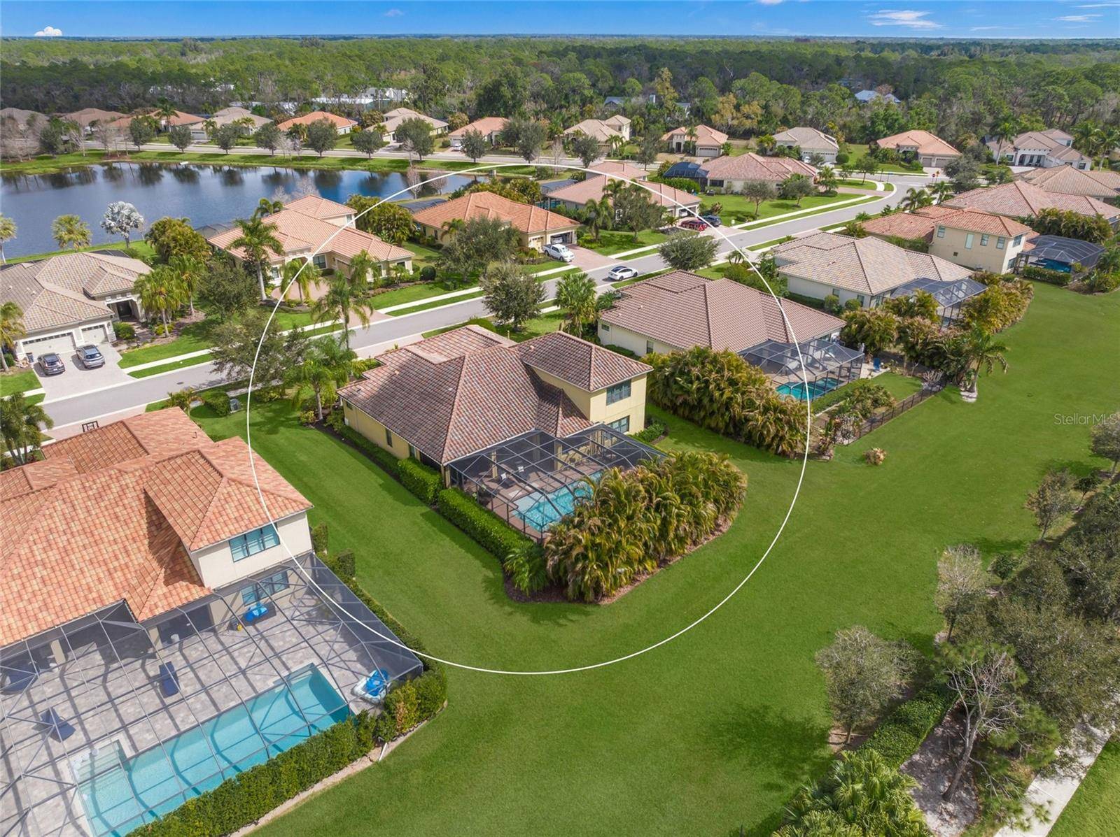 7809 PASSIONFLOWER DR, Sarasota, FL 34241