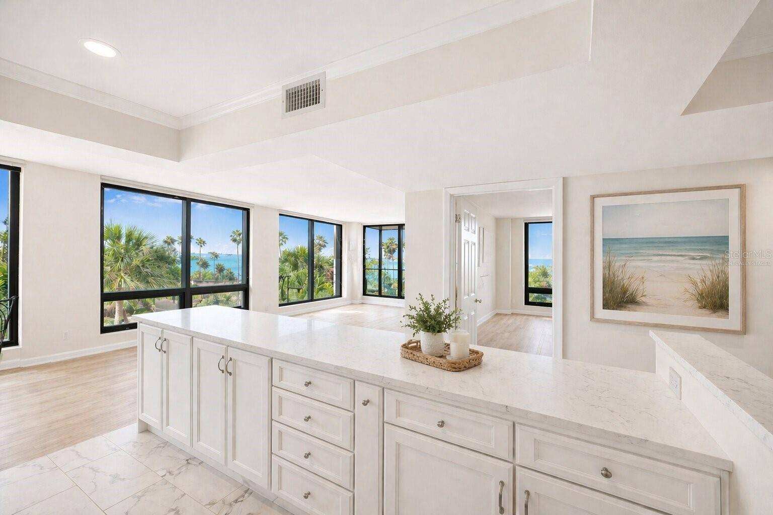 707 S GULFSTREAM AVE #307, Sarasota, FL 34236