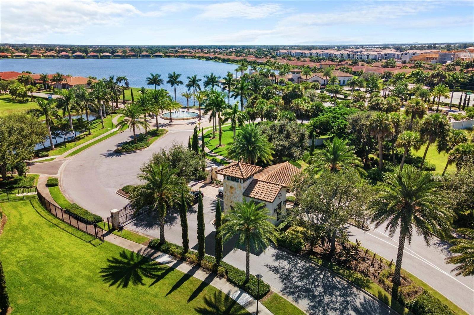108 MARAVIYA BLVD, Nokomis, FL 34275