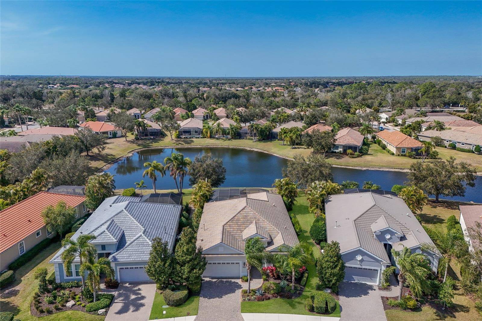 14335 STIRLING DR, Lakewood Ranch, FL 34202