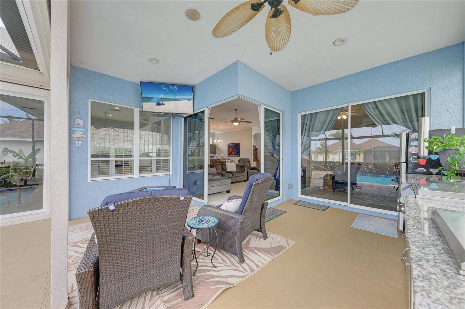 4735 SPINNAKER DR, Bradenton, FL 34208