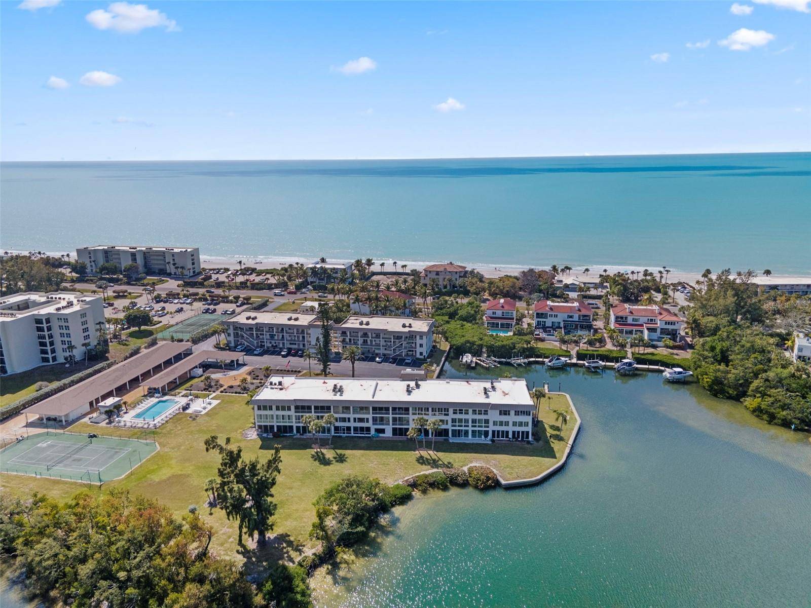 3330 GULF OF MEXICO DR #104D, Longboat Key, FL 34228
