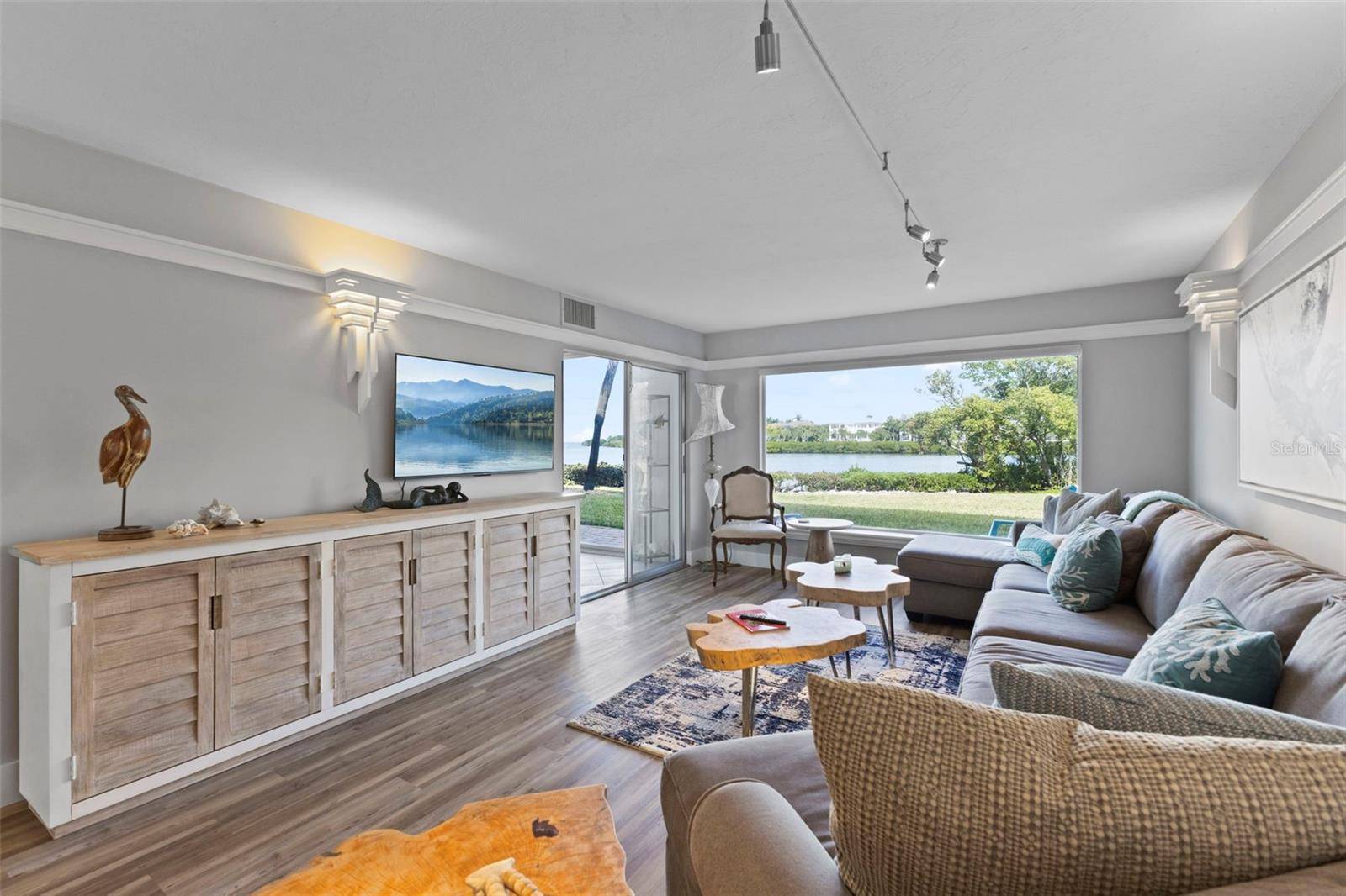 3330 GULF OF MEXICO DR #104D, Longboat Key, FL 34228