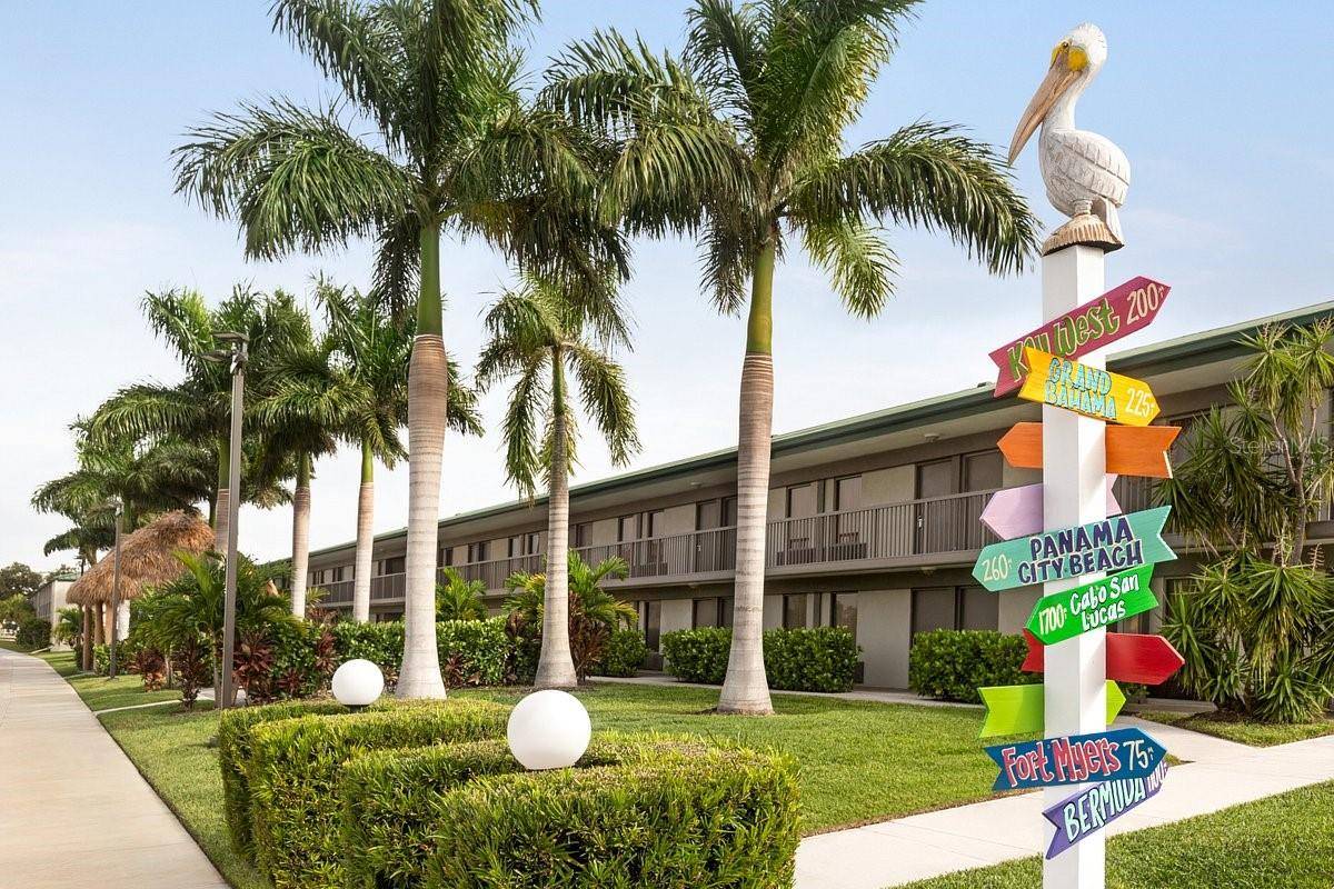 7150 N TAMIAMI TRL #S-623, Sarasota, FL 34243
