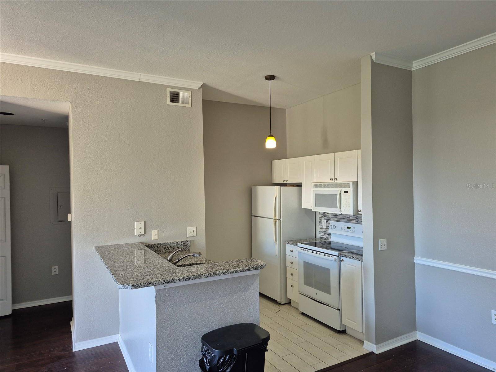 5146 NORTHRIDGE RD #309, Sarasota, FL 34238