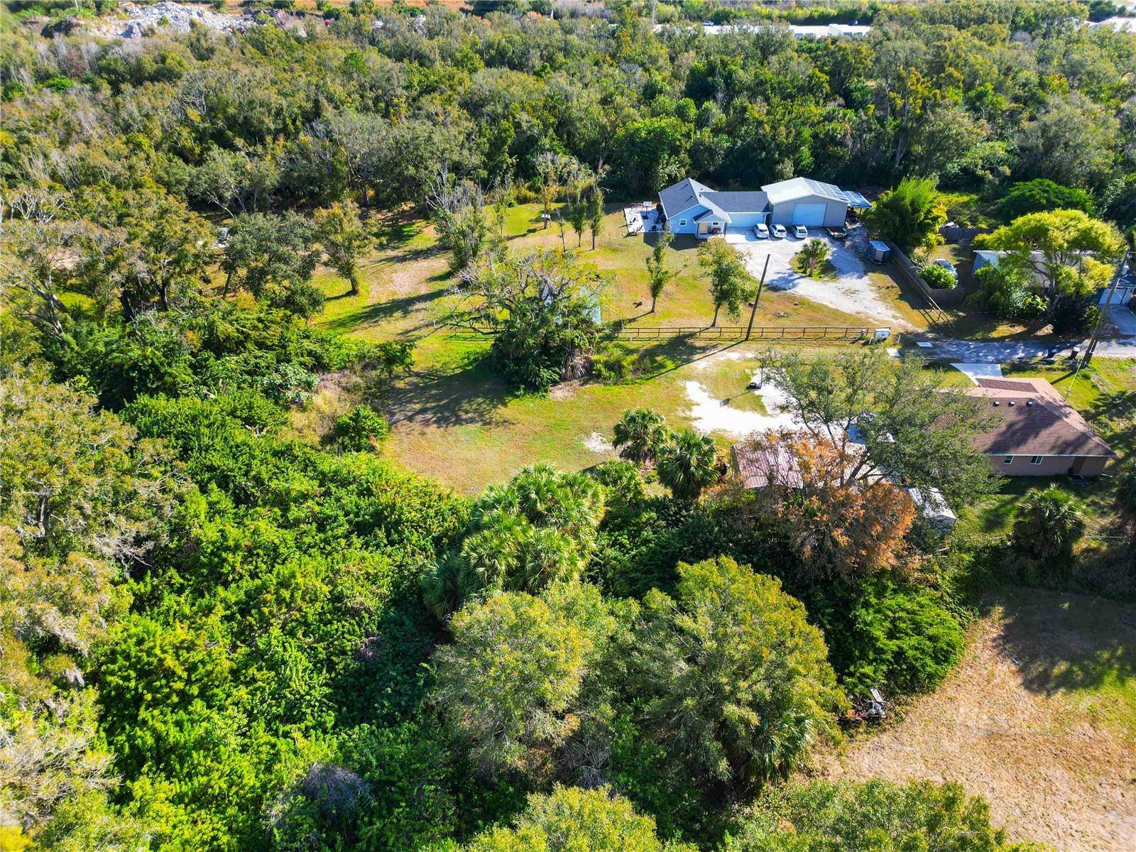 7564 19TH ST E, Sarasota, FL 34243
