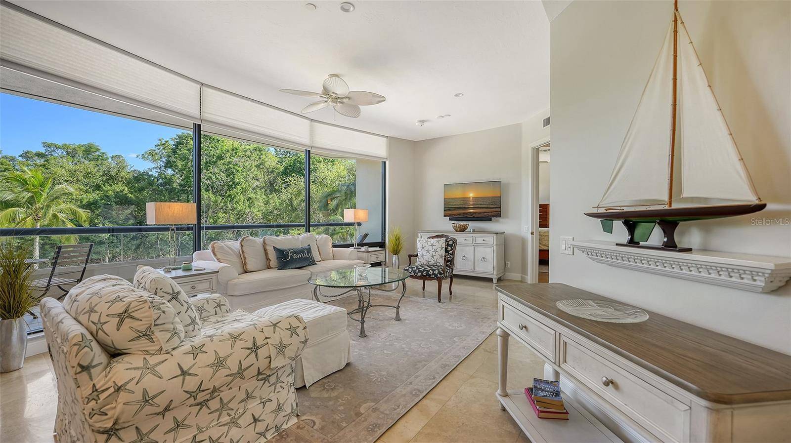 1241 GULF OF MEXICO DR #111, Longboat Key, FL 34228