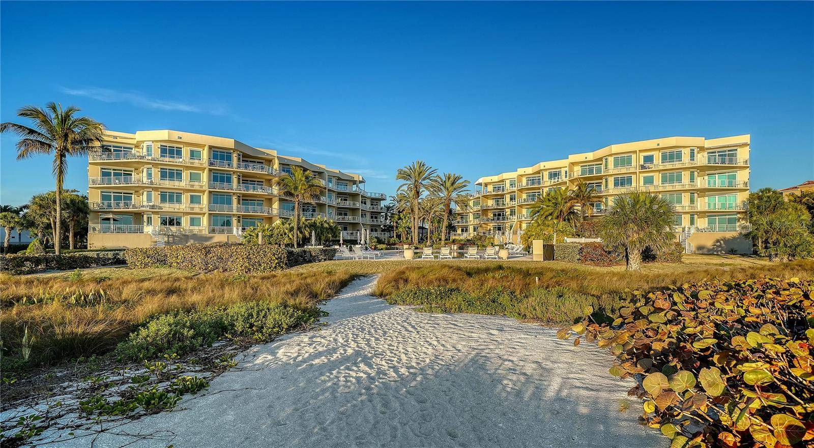 2165 GULF OF MEXICO DR #115, Longboat Key, FL 34228