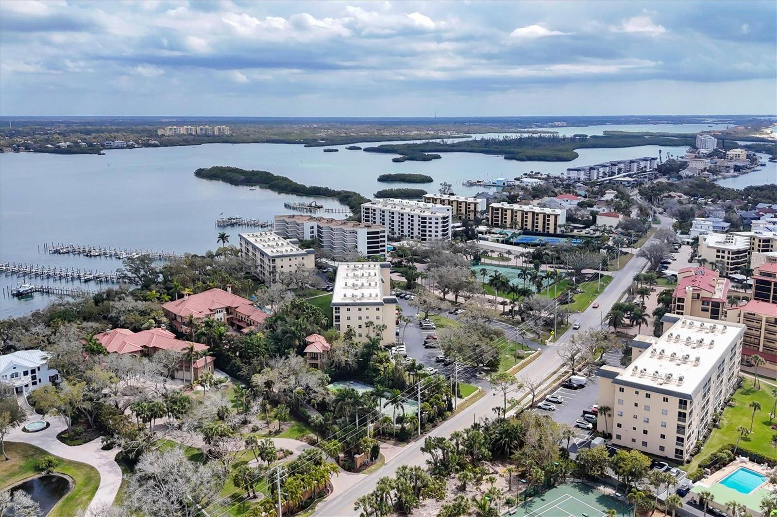 8625 MIDNIGHT PASS RD #506B, Sarasota, FL 34242