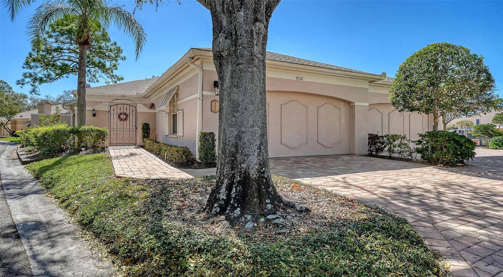 5521 CHANTECLAIRE #21, Sarasota, FL 34235