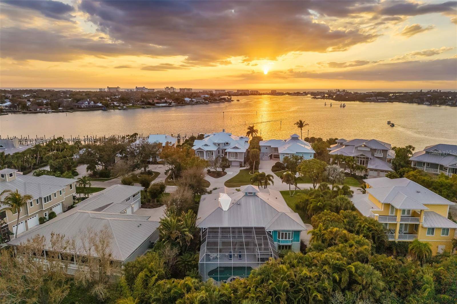 746 EAGLE POINT DR, Venice, FL 34285