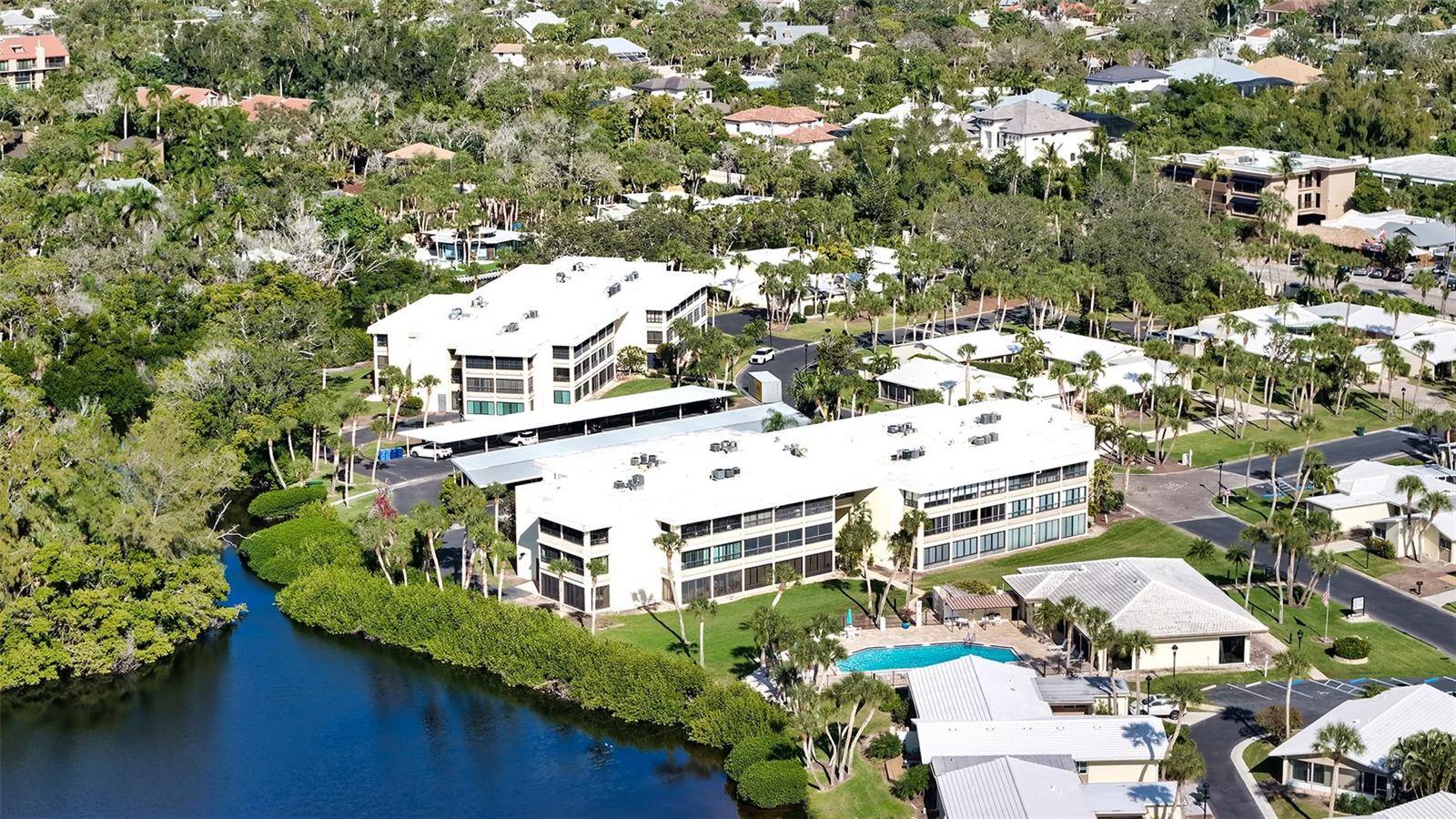 199 WHISPERING SANDS DR #204, Sarasota, FL 34242