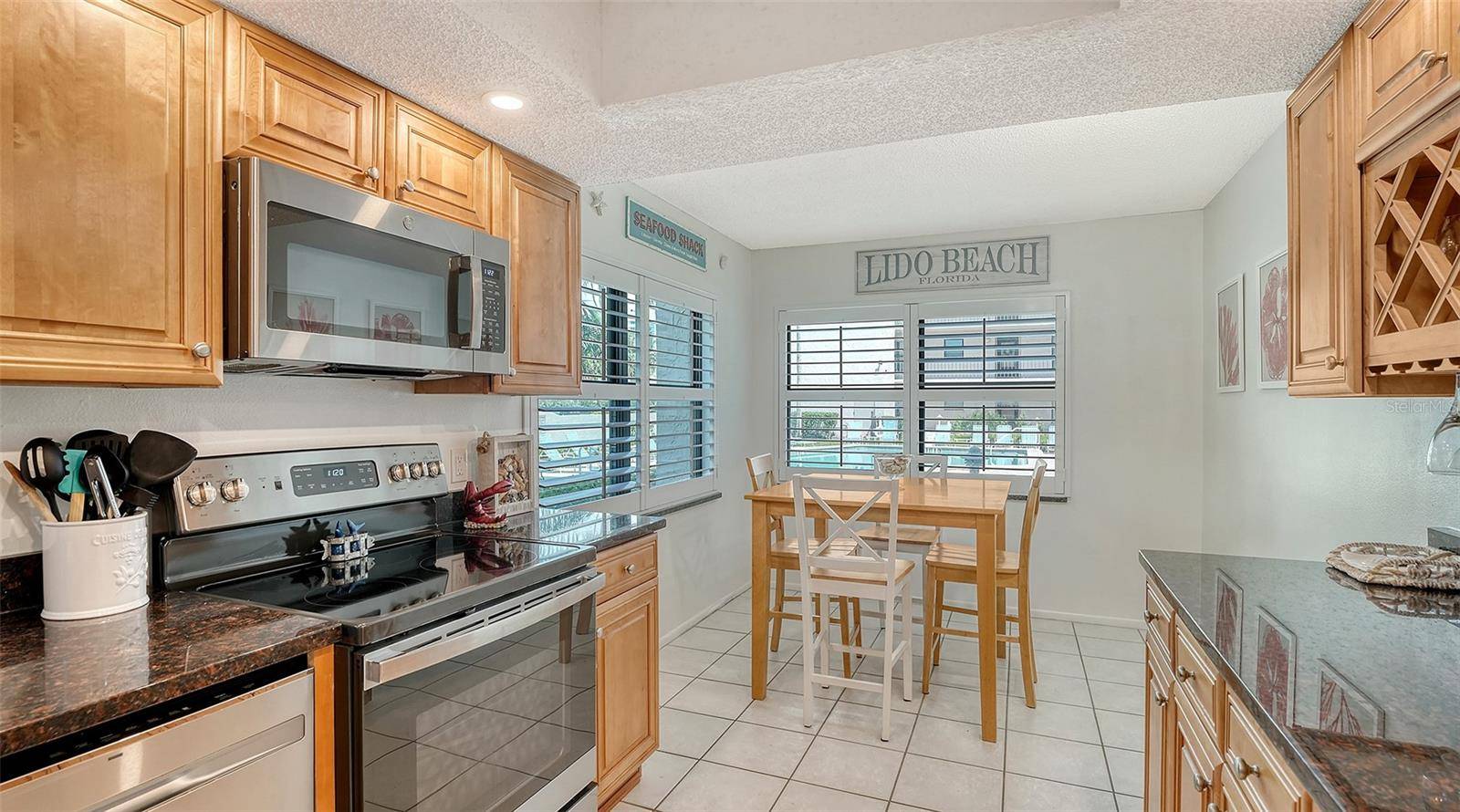 1001 BENJAMIN FRANKLIN DR #110, Sarasota, FL 34236