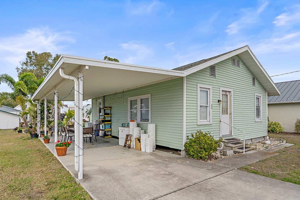 1126 GRABER AVE, Sarasota, FL 34237