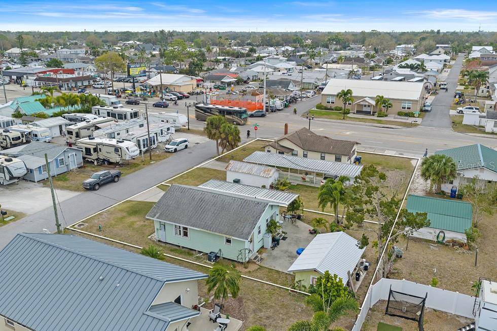 1126 GRABER AVE, Sarasota, FL 34237