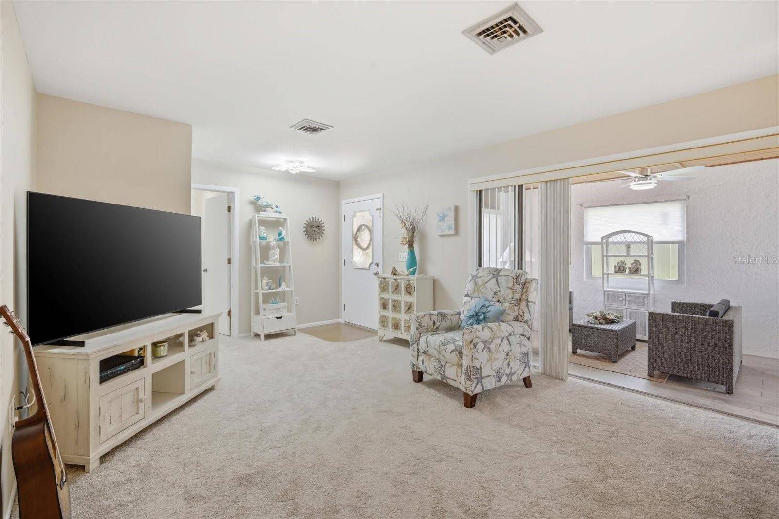 6108 PENNY LN, Bradenton, FL 34207