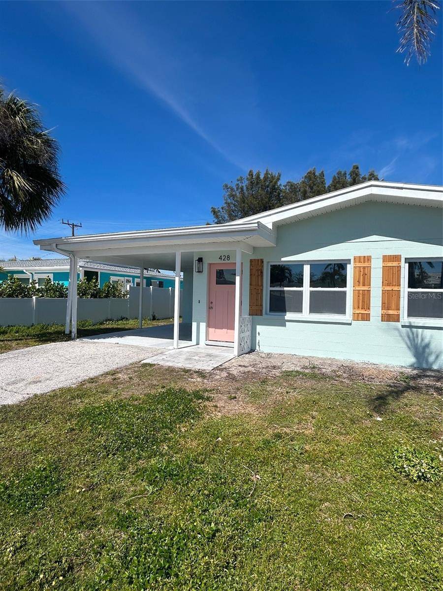 428 62ND ST, Holmes Beach, FL 34217