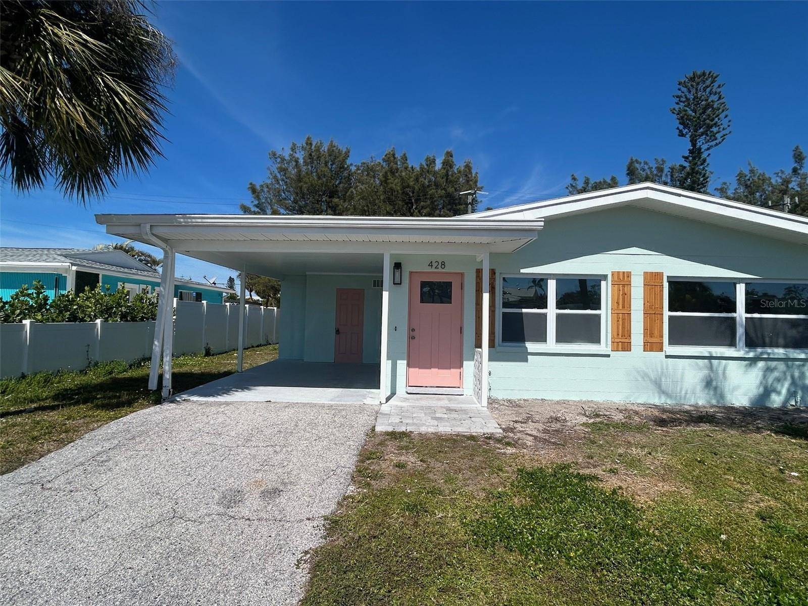 428 62ND ST, Holmes Beach, FL 34217