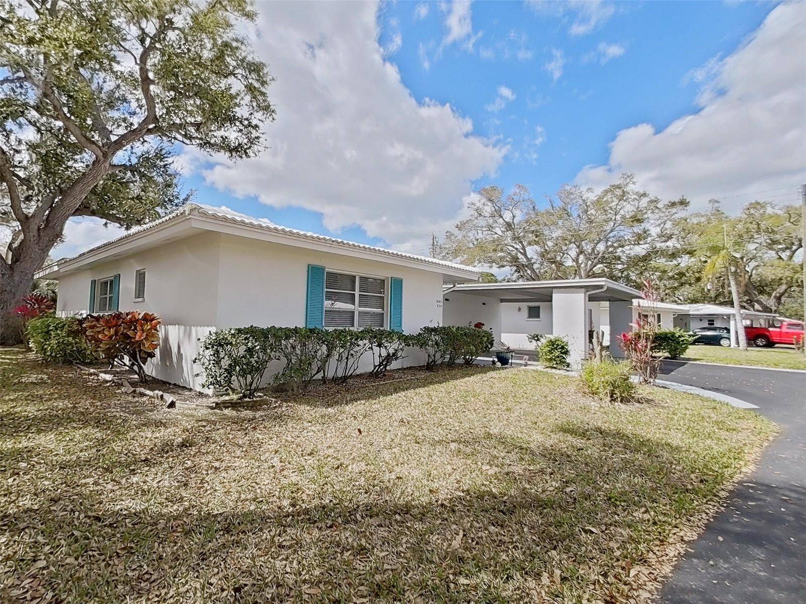 1845 VERA PL #29, Sarasota, FL 34235