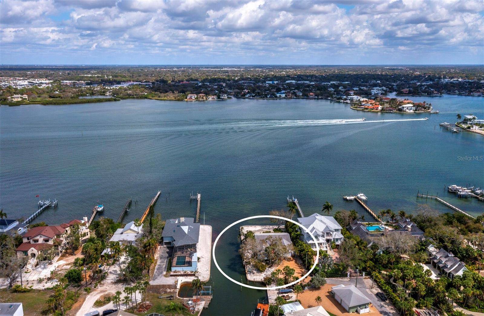 1267 STARBOARD LN, Sarasota, FL 34242