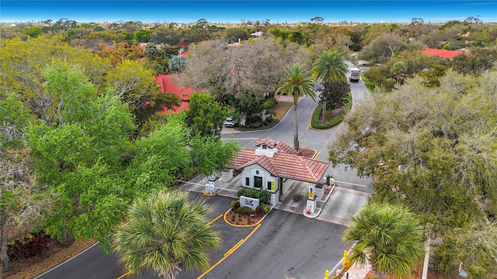 1445 LANDINGS CIR #69, Sarasota, FL 34231
