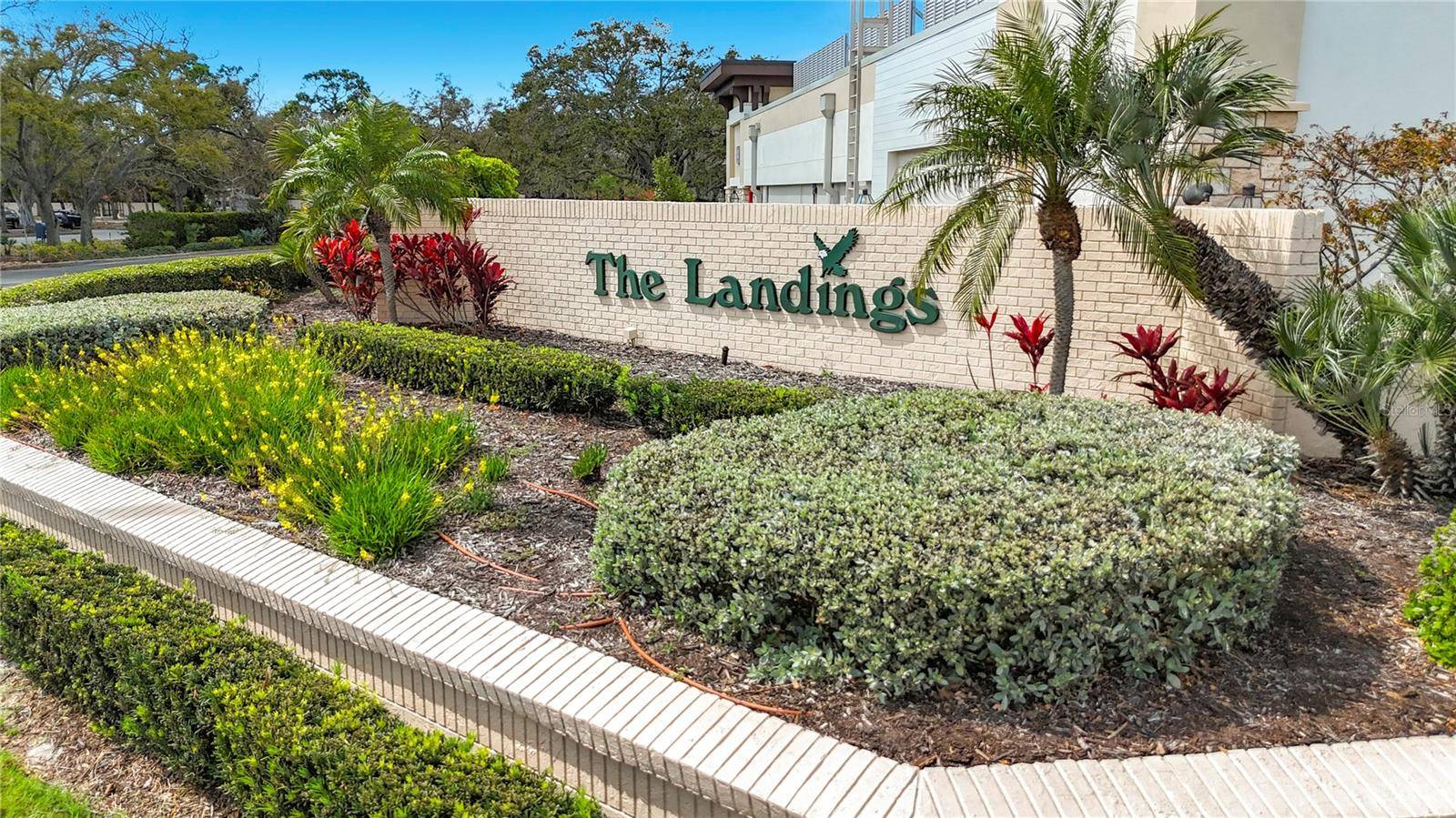 1445 LANDINGS CIR #69, Sarasota, FL 34231