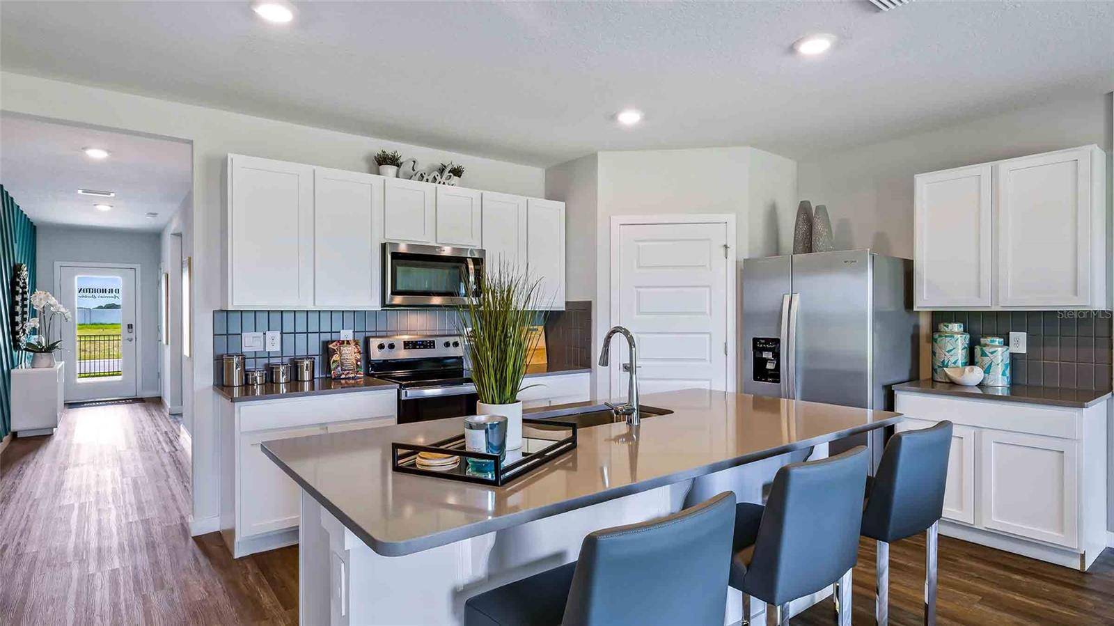 18232 BEEHIVE TER, Lakewood Ranch, FL 34211