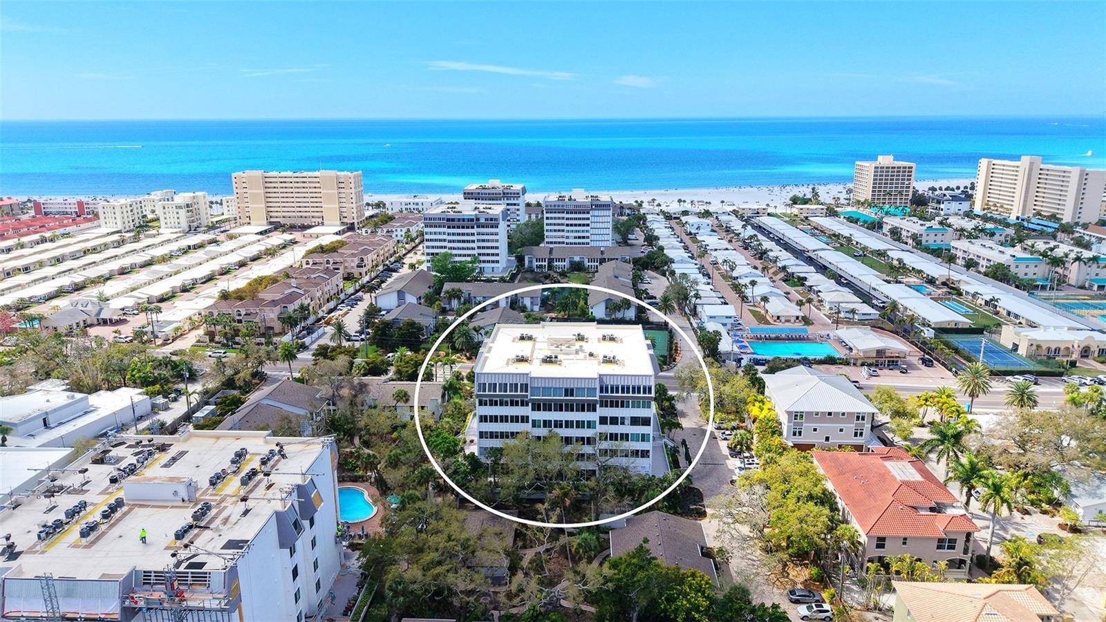 1200 EAST PEPPERTREE LANE #302, Sarasota, FL 34242