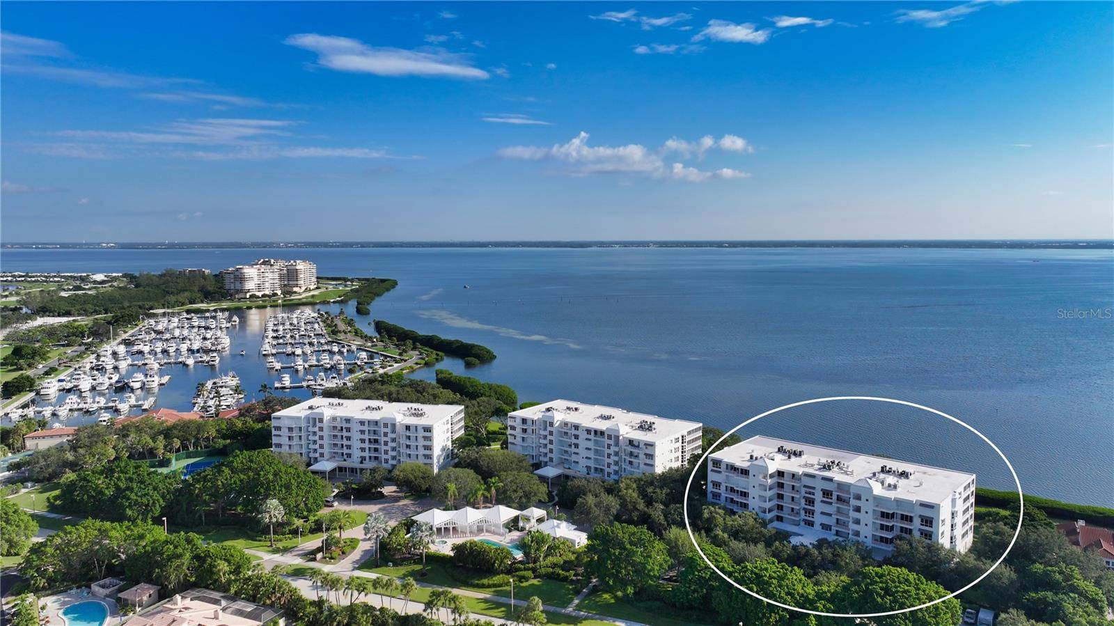 2410 HARBOURSIDE DR #142, Longboat Key, FL 34228