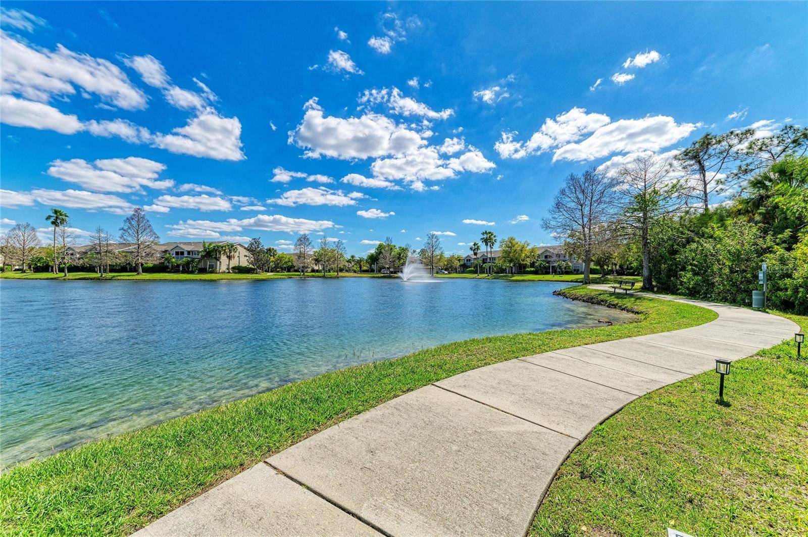 8911 MANOR LOOP #207, Lakewood Ranch, FL 34202