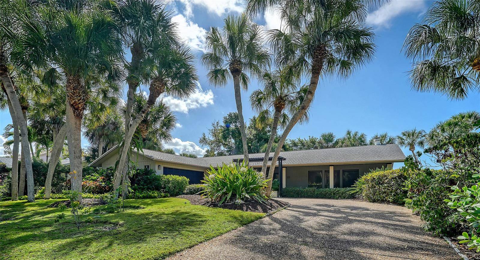 5345 SIESTA CT, Sarasota, FL 34242