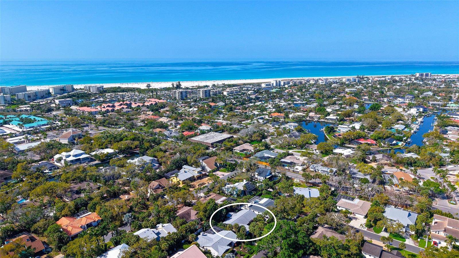 5345 SIESTA CT, Sarasota, FL 34242