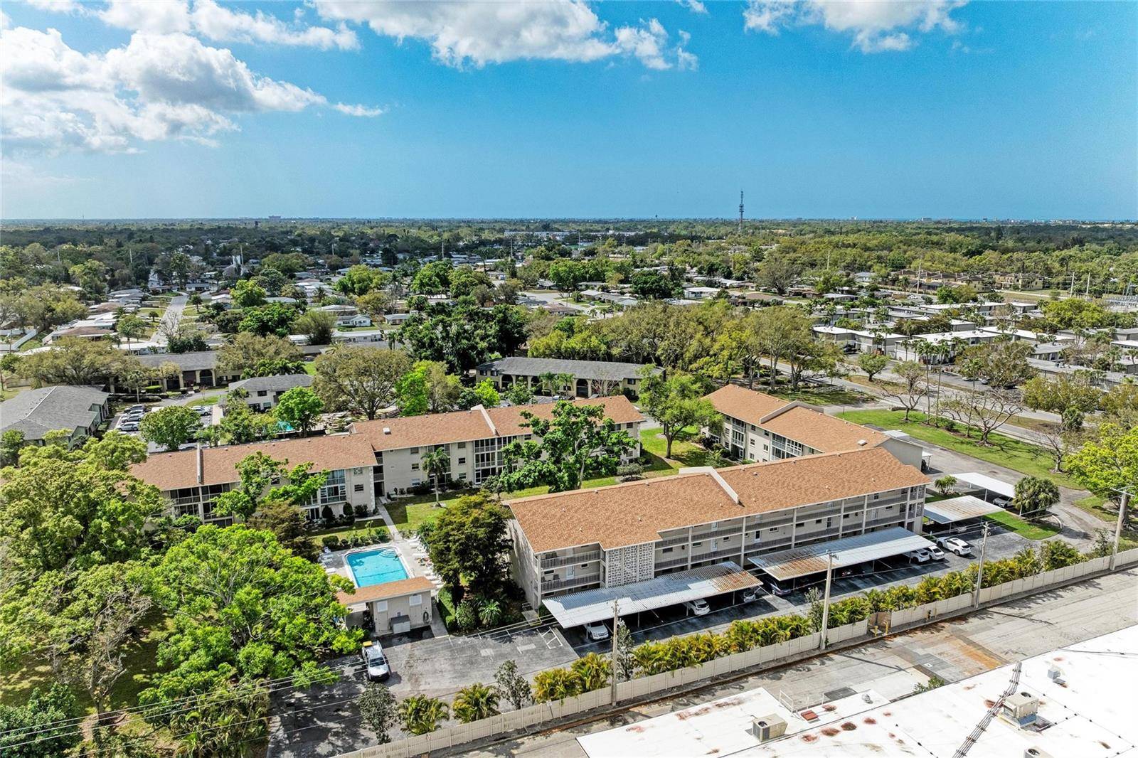 3983 MACEACHEN BLVD #424, Sarasota, FL 34233