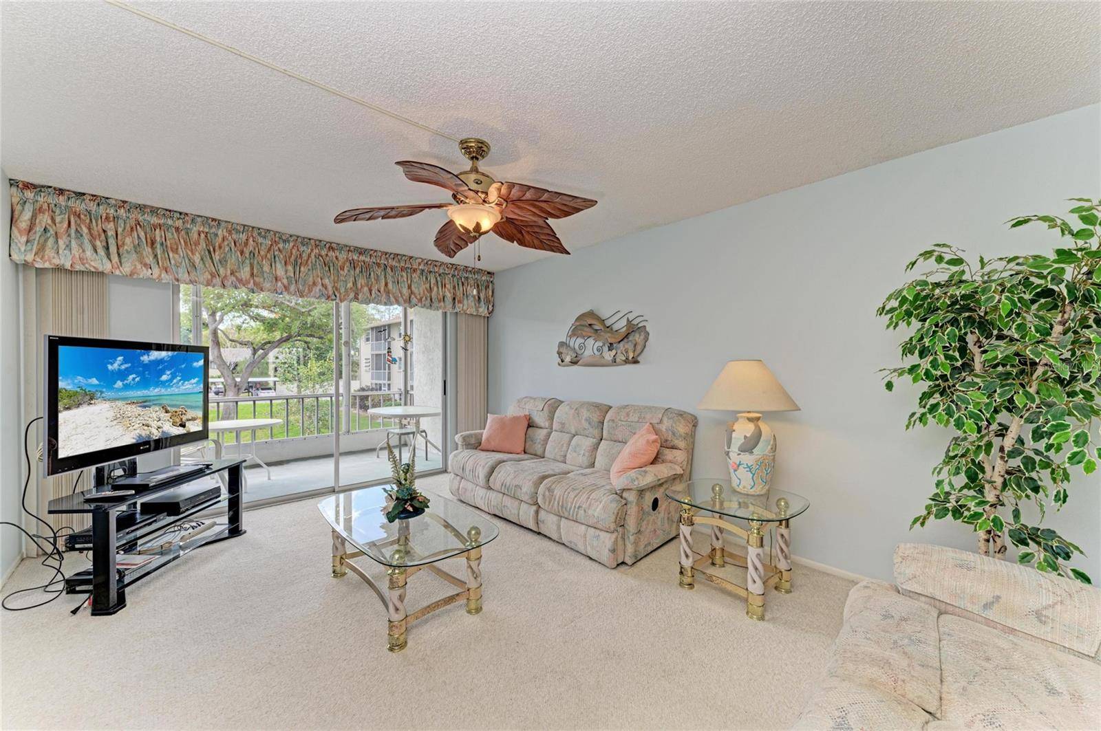 3983 MACEACHEN BLVD #424, Sarasota, FL 34233