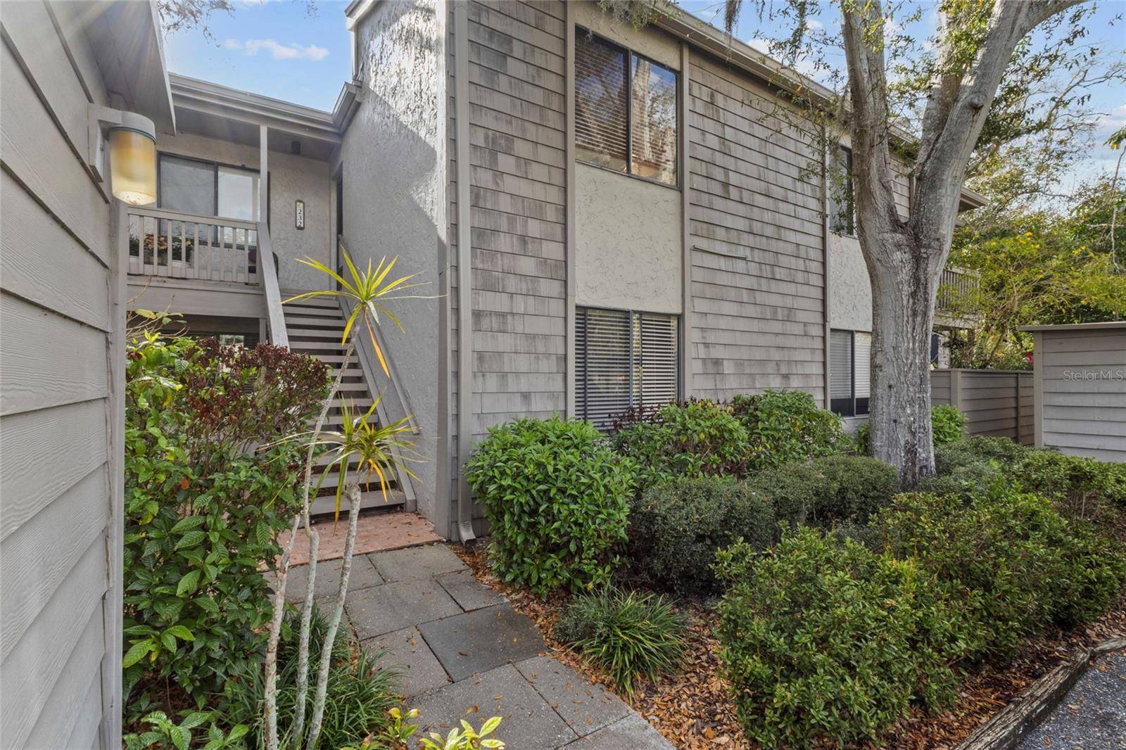 1633 BOATHOUSE CIR #232, Sarasota, FL 34231