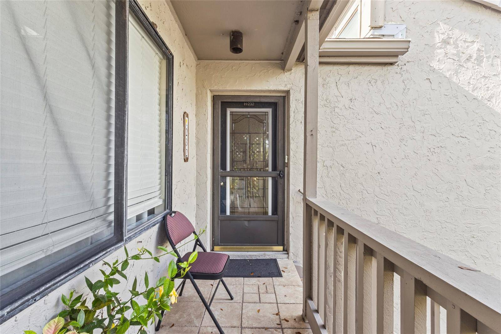 1633 BOATHOUSE CIR #232, Sarasota, FL 34231