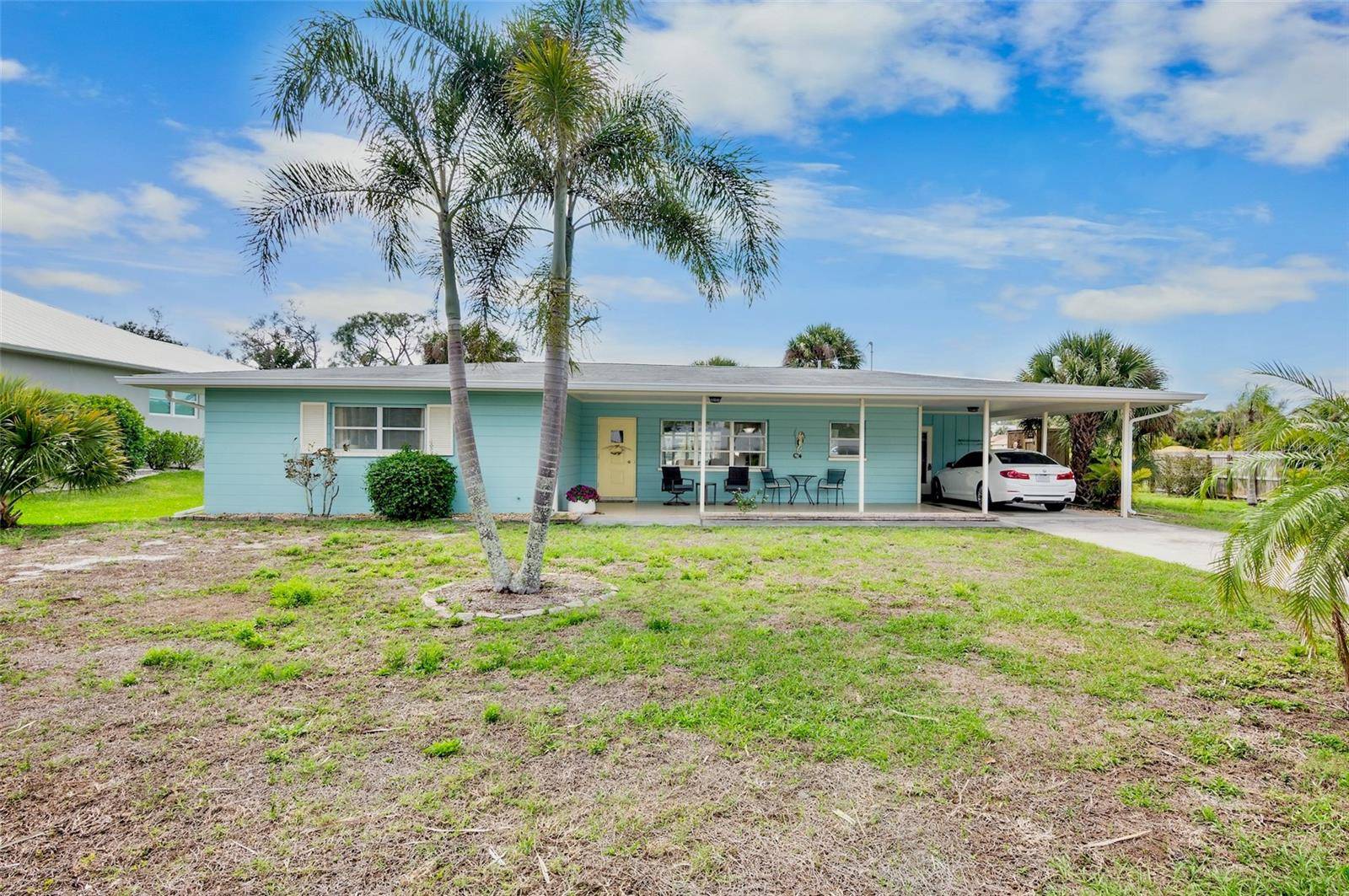 223 ROBERTS RD, Nokomis, FL 34275