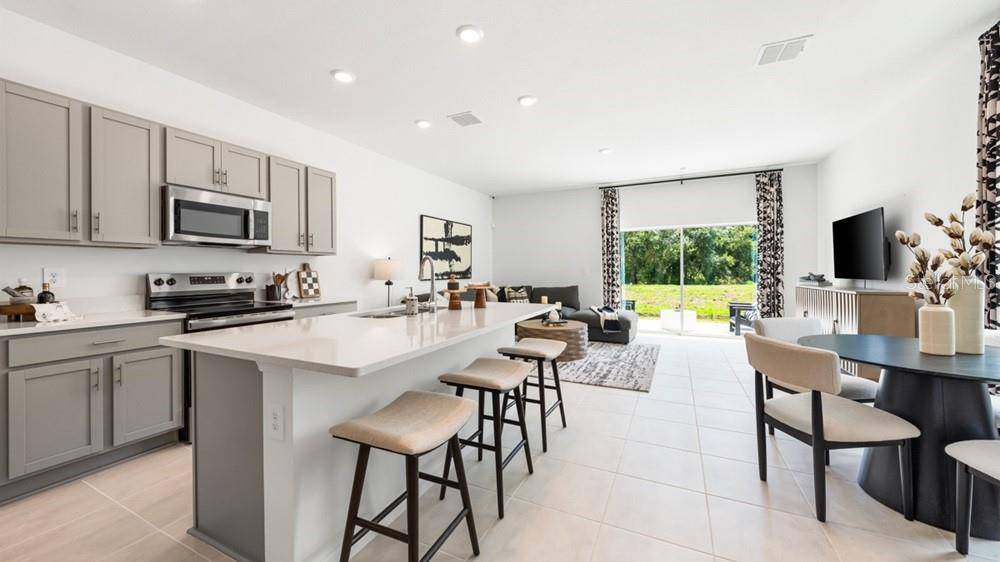 10773 ECLIPSE ST, Sarasota, FL 34241