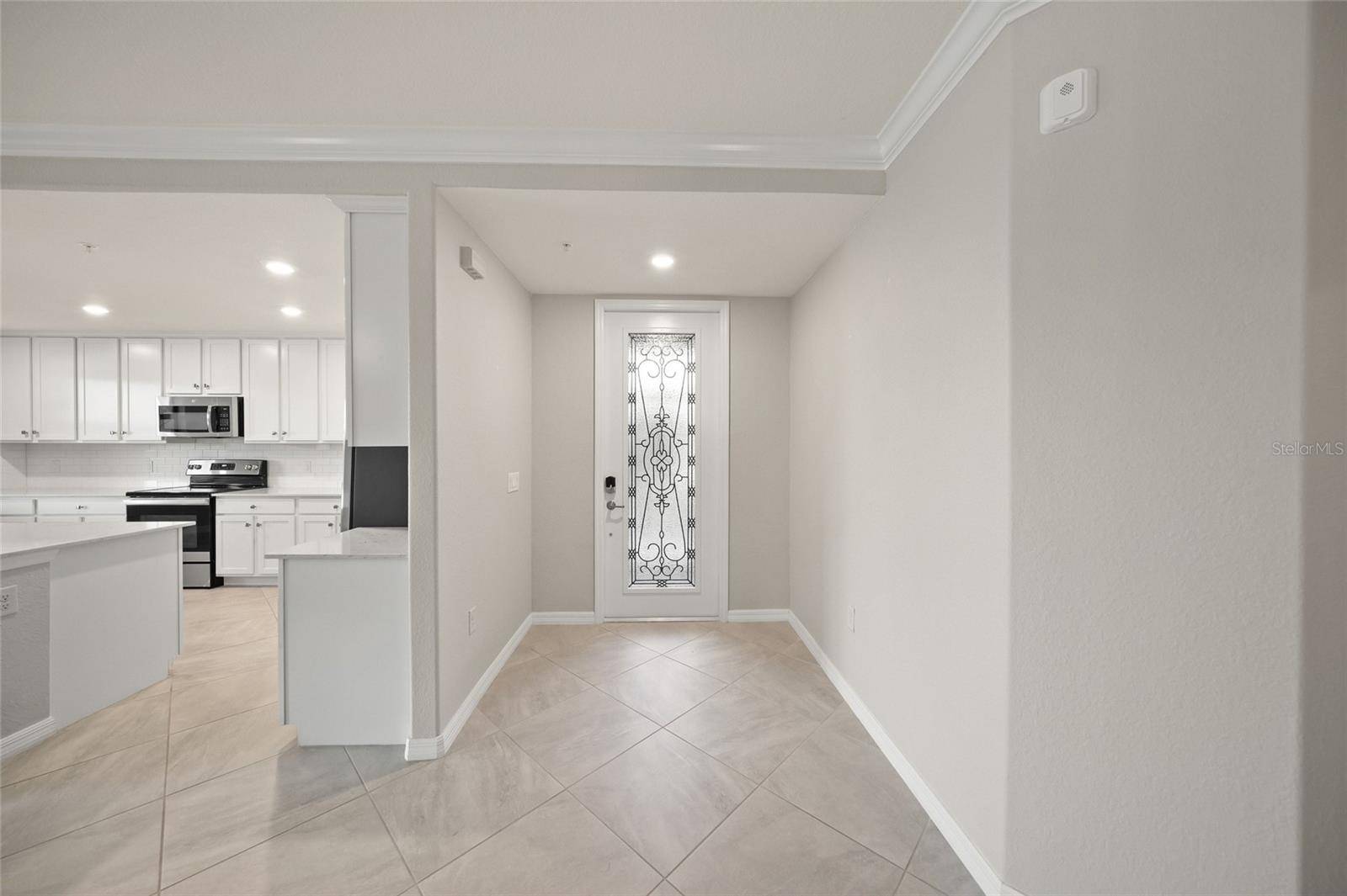 10805 TARFLOWER DR #102, Venice, FL 34293