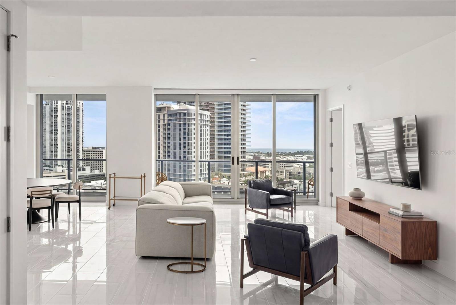 400 CENTRAL AVE #1405, St Petersburg, FL 33701