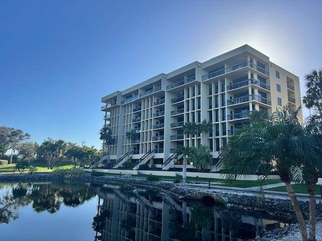 1095 GULF OF MEXICO DR #104, Longboat Key, FL 34228