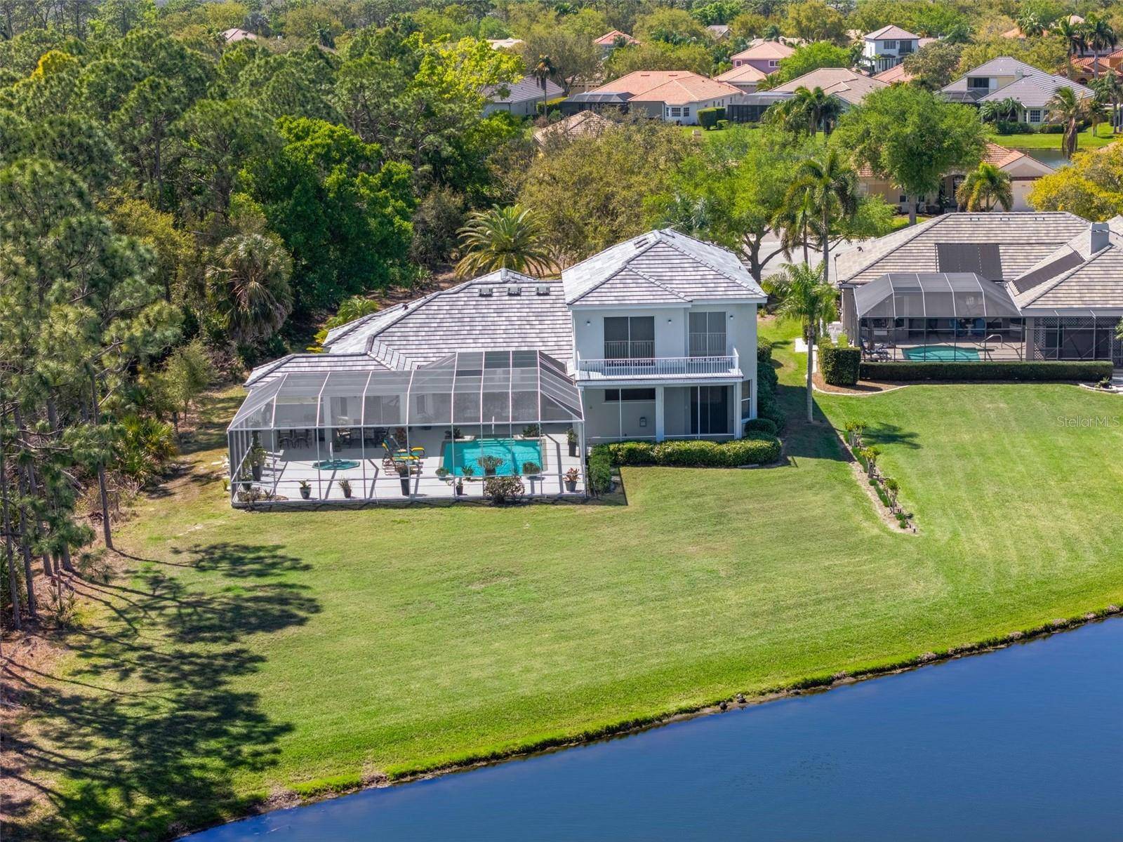 7517 COVENTRY CT, Lakewood Ranch, FL 34202