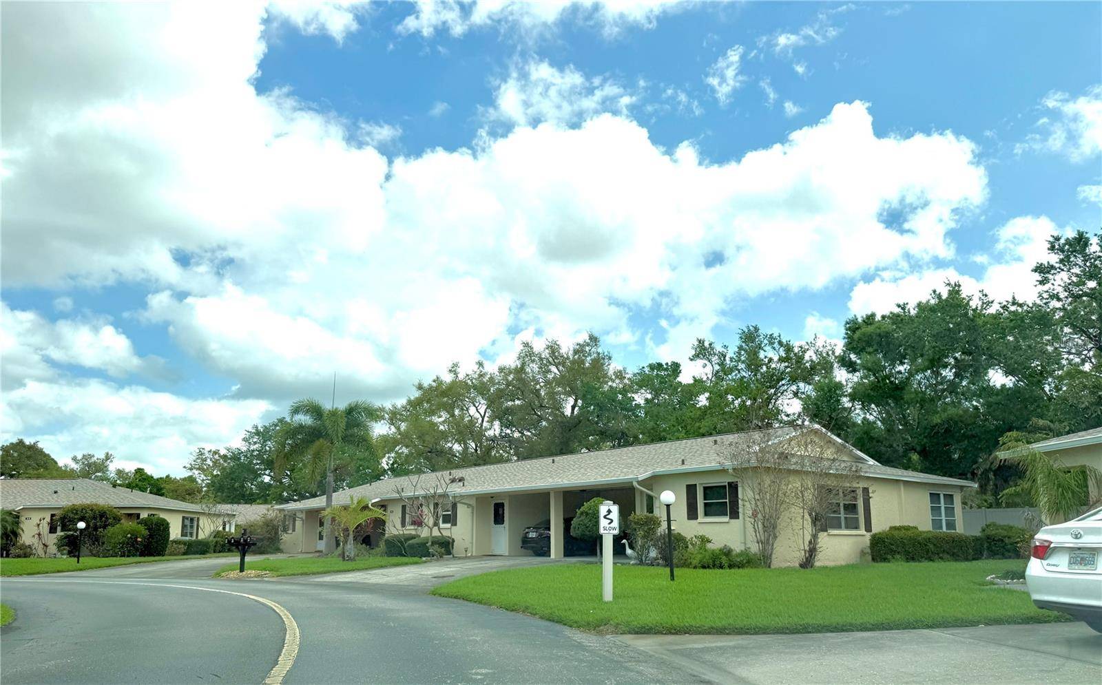 390 301 BLVD W #8A, Bradenton, FL 34205